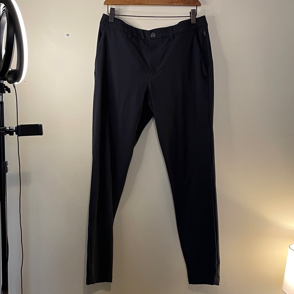 LULULEMON Athletica Men's Pants